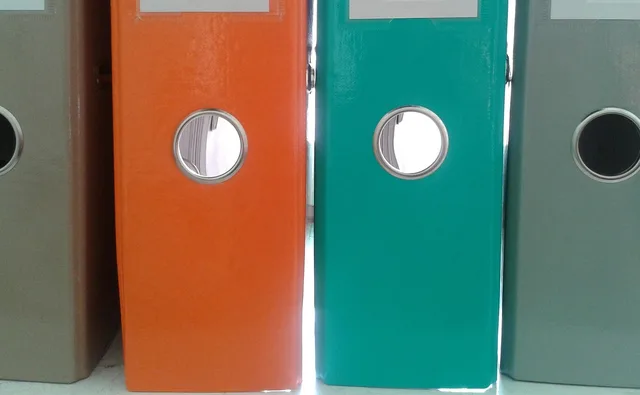 binder, notes, data, documents, archiving, business, important data, binder, binder, binder, binder, binder. Decidere quando archiviare il vecchio sistema